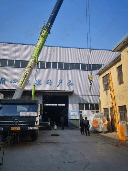 <a href=http://hztsbj.com/ target=_blank class=infotextkey>華威供水設(shè)備股份有限公司</a>